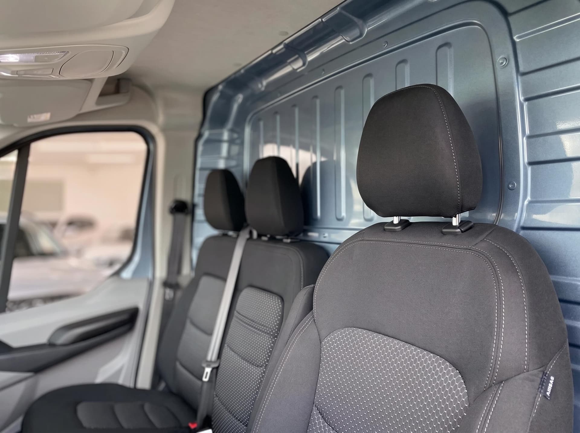 Avior V90 Фургон L3H2 3.5T 2.0TD 6MT FWD в лизинг - 8