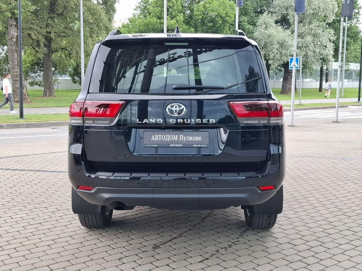 Toyota Land Cruiser 300 Люкс 7 мест 3.5 АТ в лизинг - 9