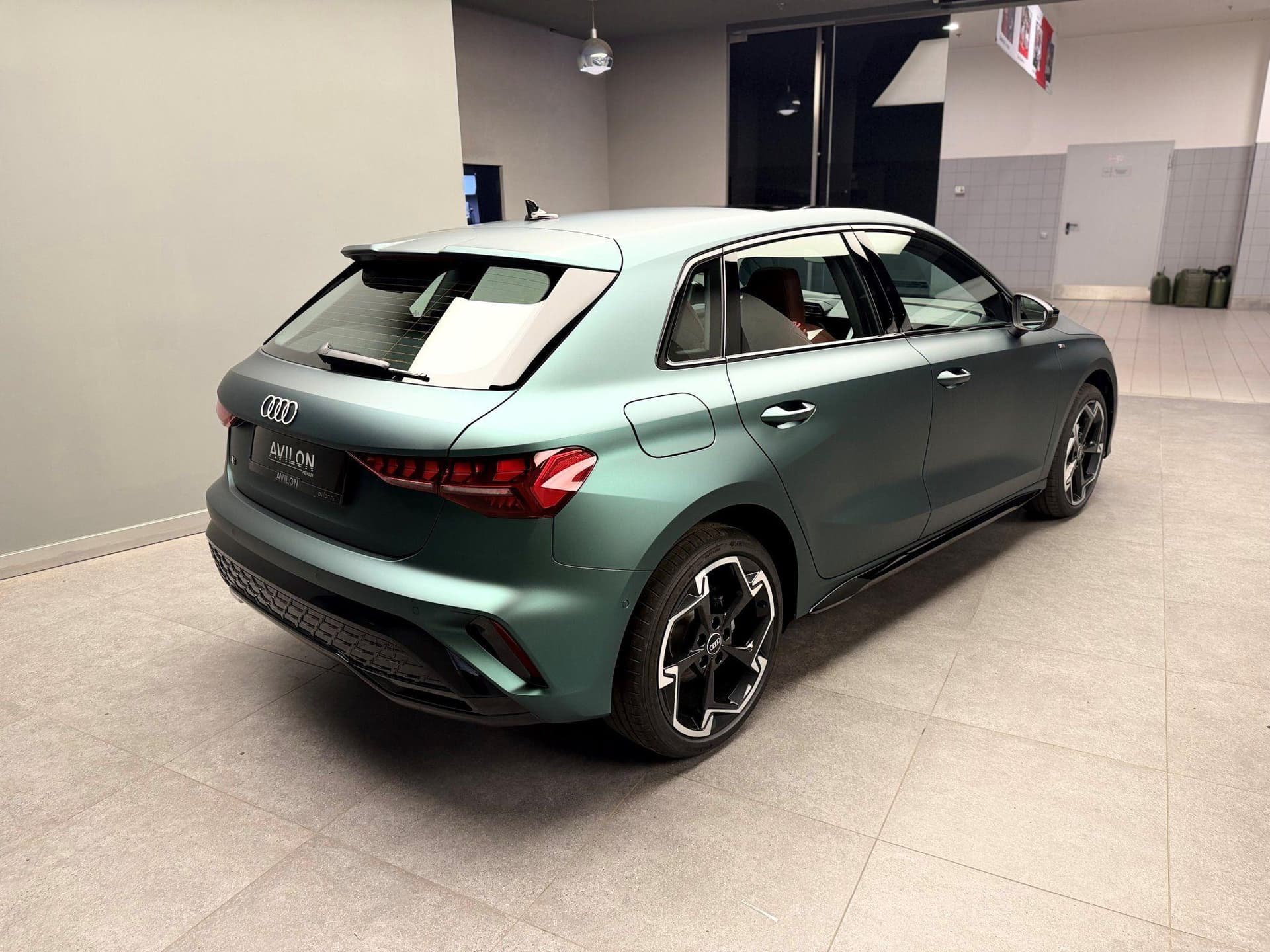 Audi A3 Sportback Premium Luxury 35 TFSI tiptronic в лизинг - 8