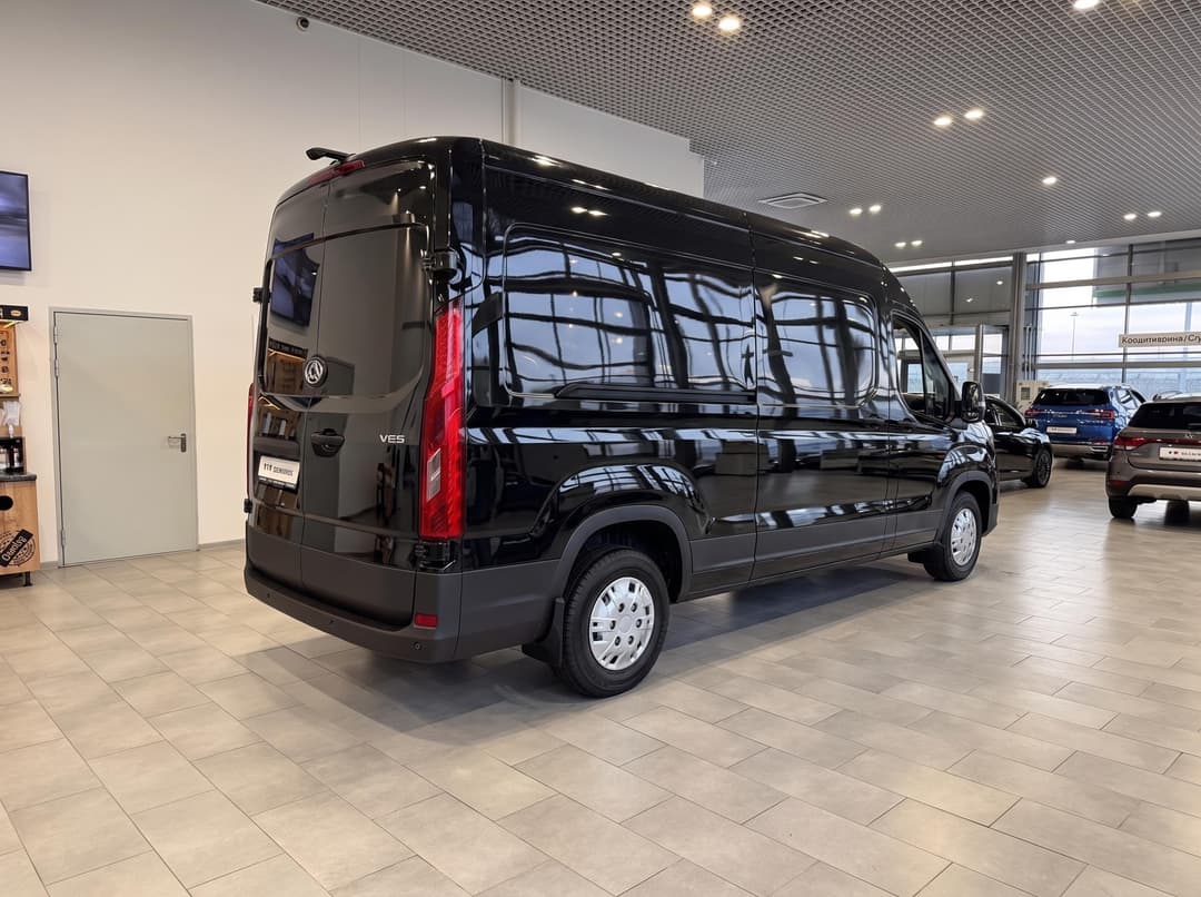 Avior V90 Фургон L3H2 3.5T 2.0TD 6MT FWD в лизинг - 4