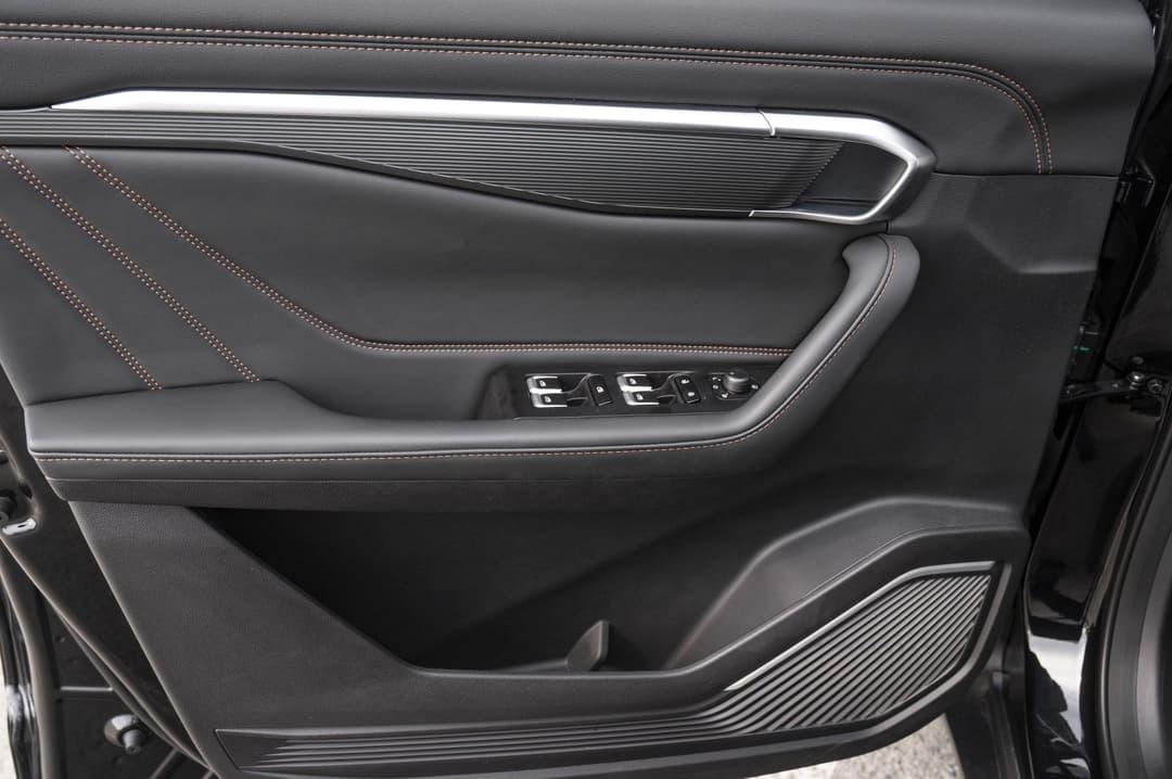 Geely Okavango Flagship 2.0T 7DCT 2WD в лизинг - 30
