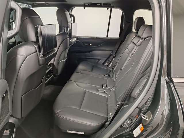 Lexus LX 500d Urban DSL в лизинг - 11
