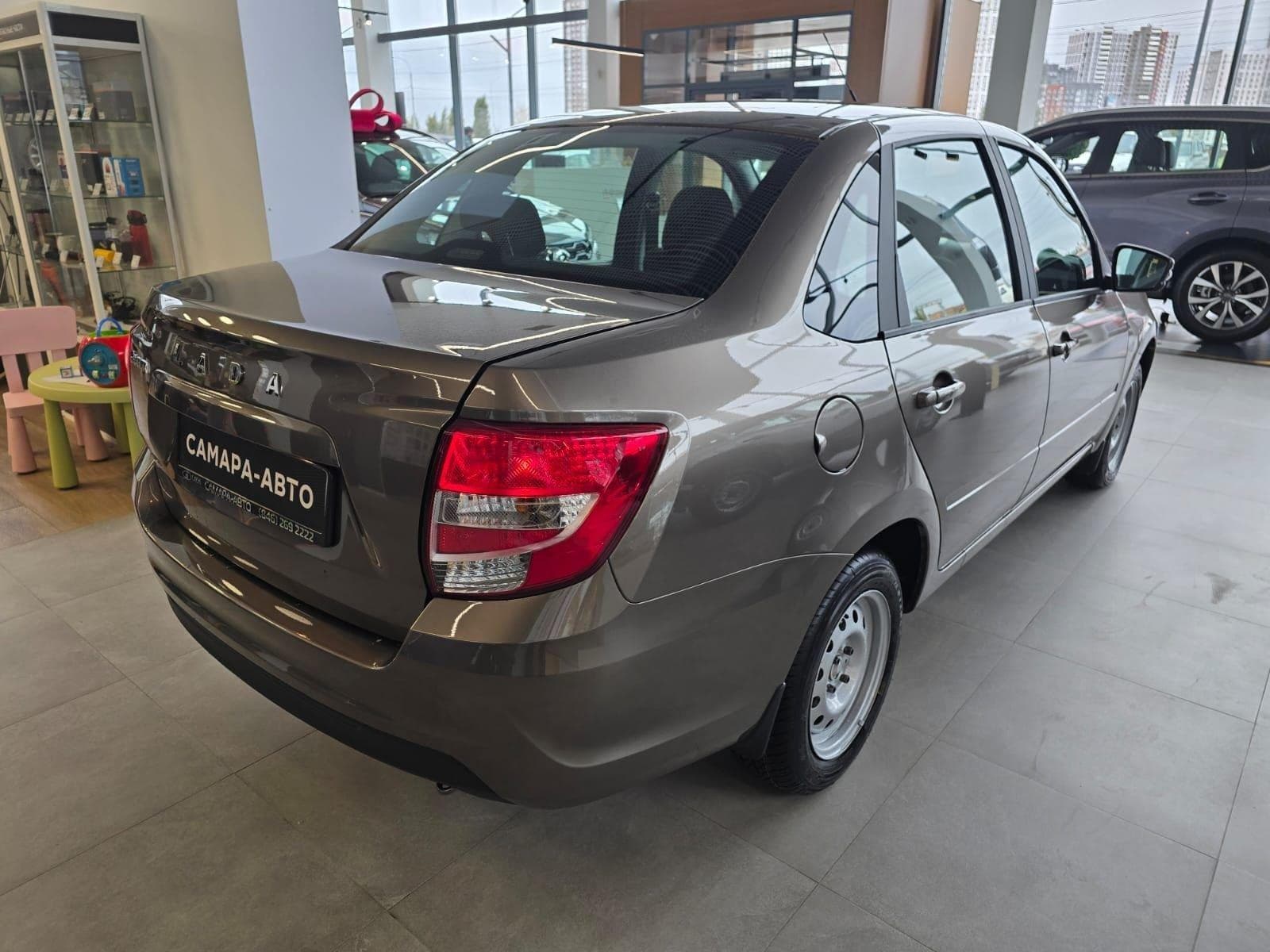 Lada Granta седан Classic 24 Кондиционер 1.6 90hp 5MT в лизинг - 5