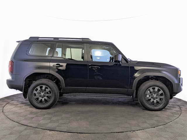 Toyota Land Cruiser Prado - 5