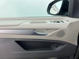 Volkswagen Multivan Лайф 2.0 дизель 150 л.с. АТ длинный (Life) в лизинг - 18