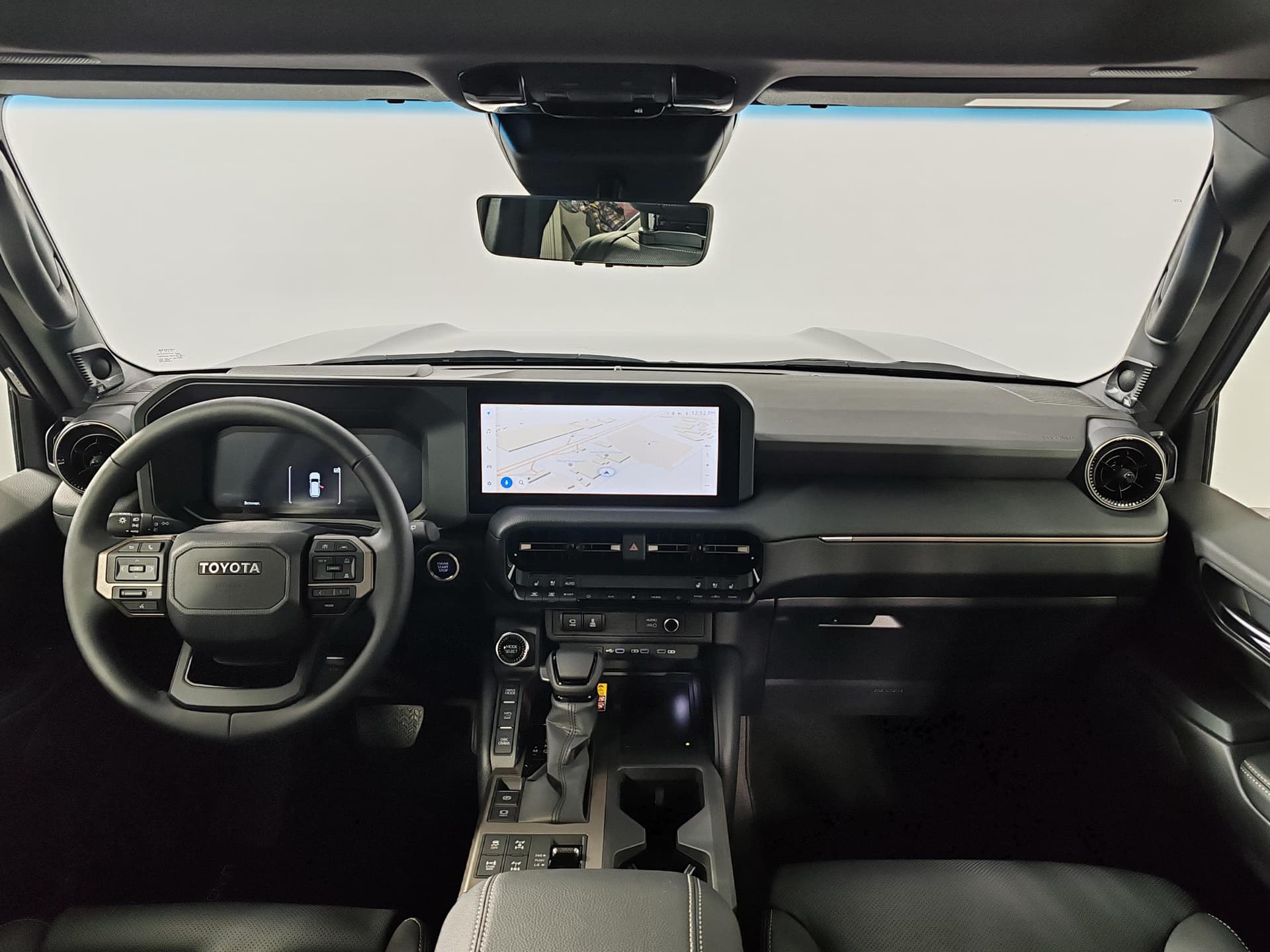 Toyota Land Cruiser Prado Mid VX 2.8d АКП в лизинг - 15