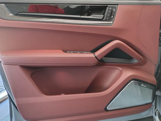 Porsche Cayenne GTS Coupe в лизинг - 20