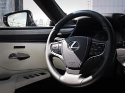Lexus ES 200 Premium в лизинг - 16