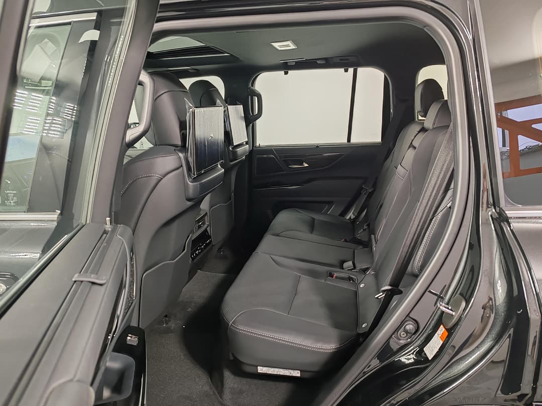 Lexus LX 600 Urban PTL в лизинг - 13
