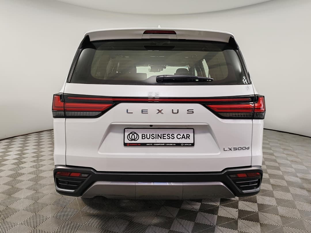 Lexus LX 500d Urban DSL в лизинг - 7