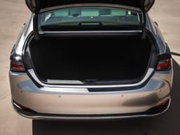 Lexus ES 200 Premium в лизинг - 11