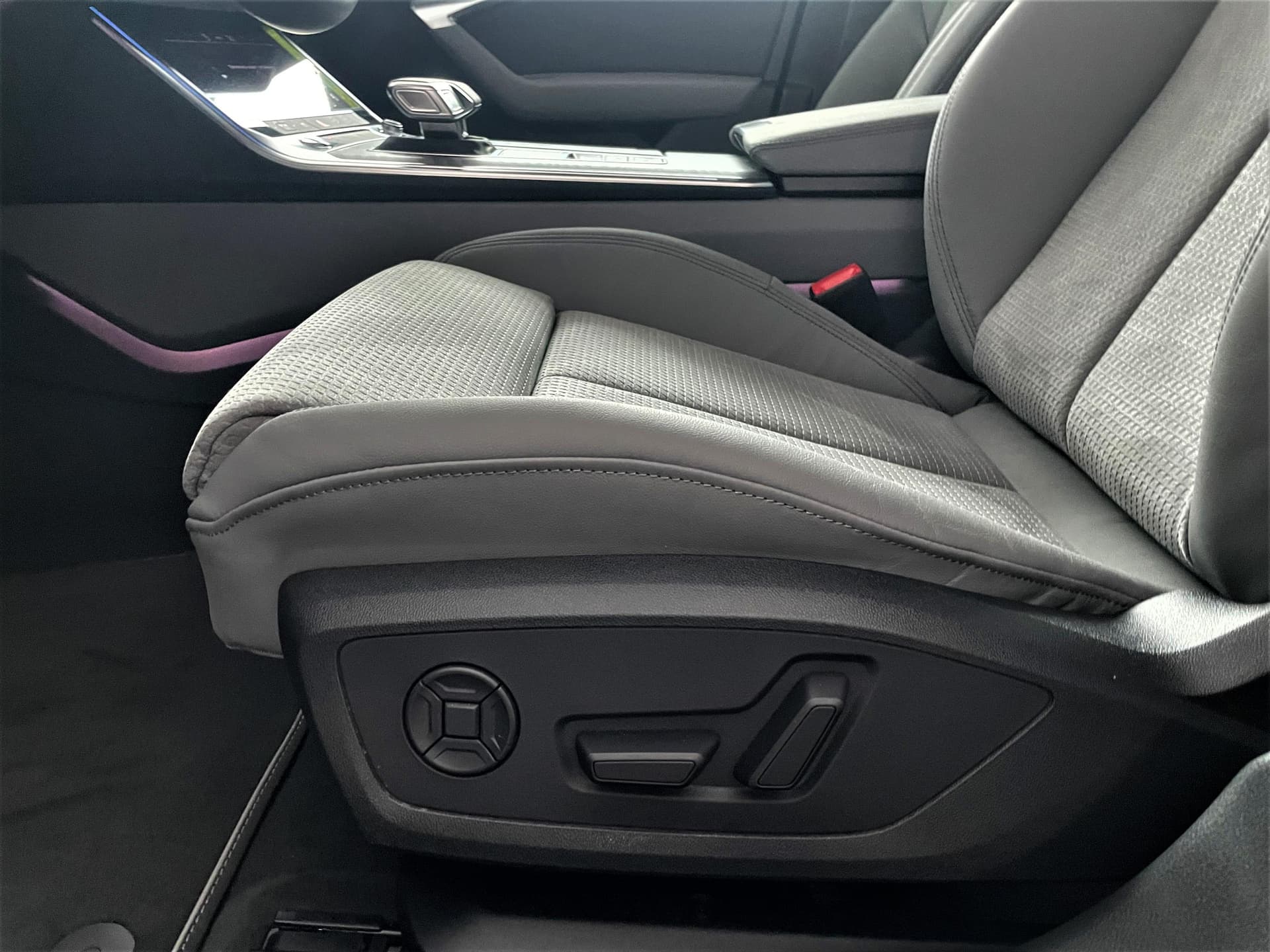 Audi A6 Design 45 TFSI quattro S tronic в лизинг - 14