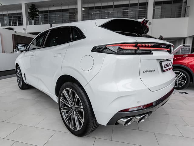 Changan Uni-K Tech+ 2.0 8AT AWD в лизинг - 4