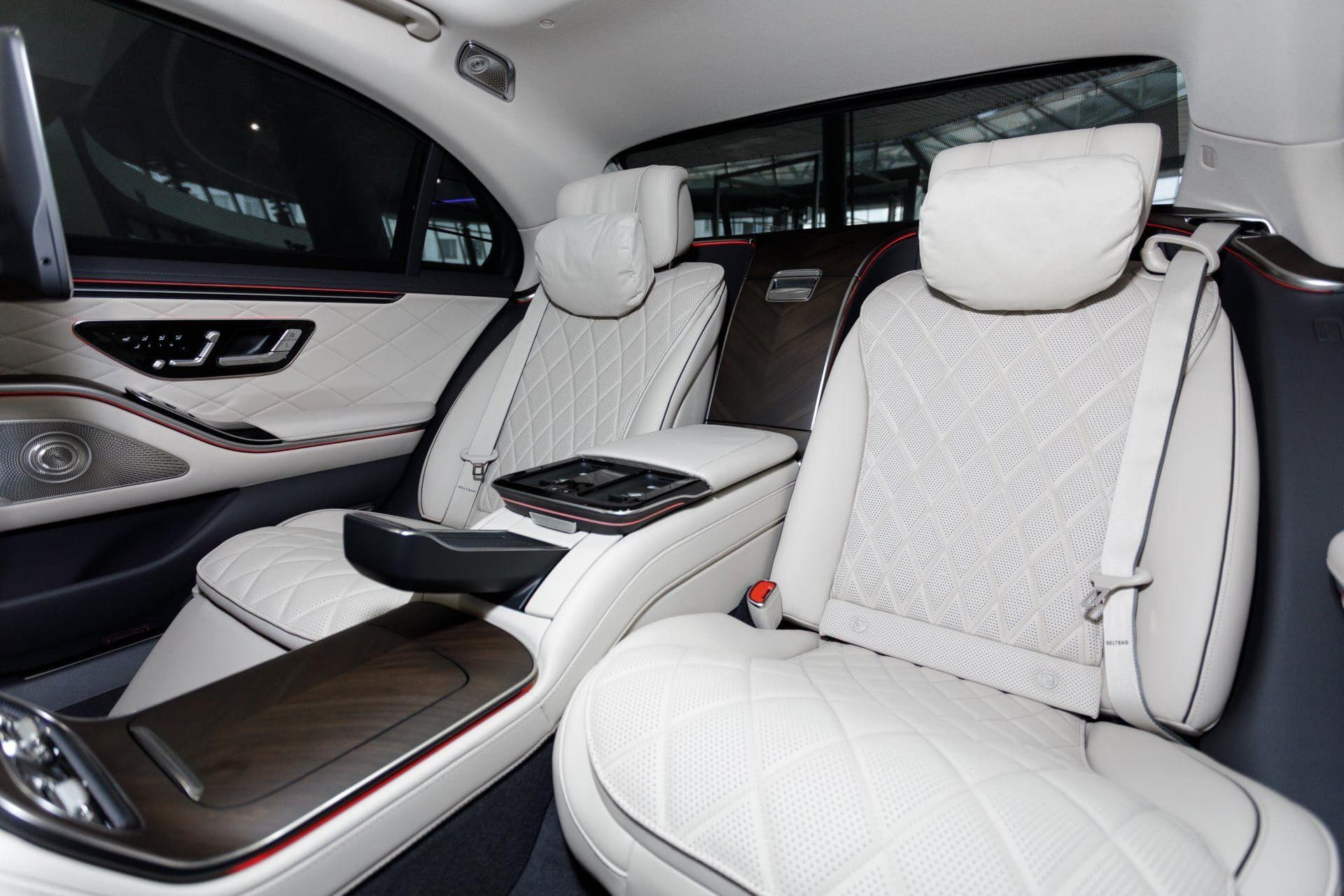 Mercedes-Benz S седан 580 полный привод в лизинг - 11