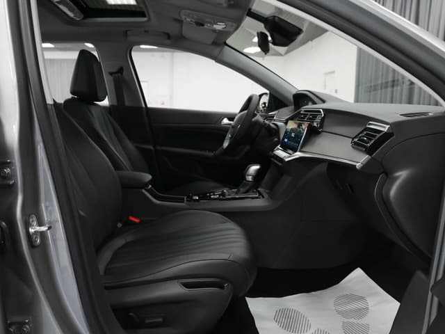 Peugeot 408 Лату Версия 1.5Т 173 л.с. АТ в лизинг - 24