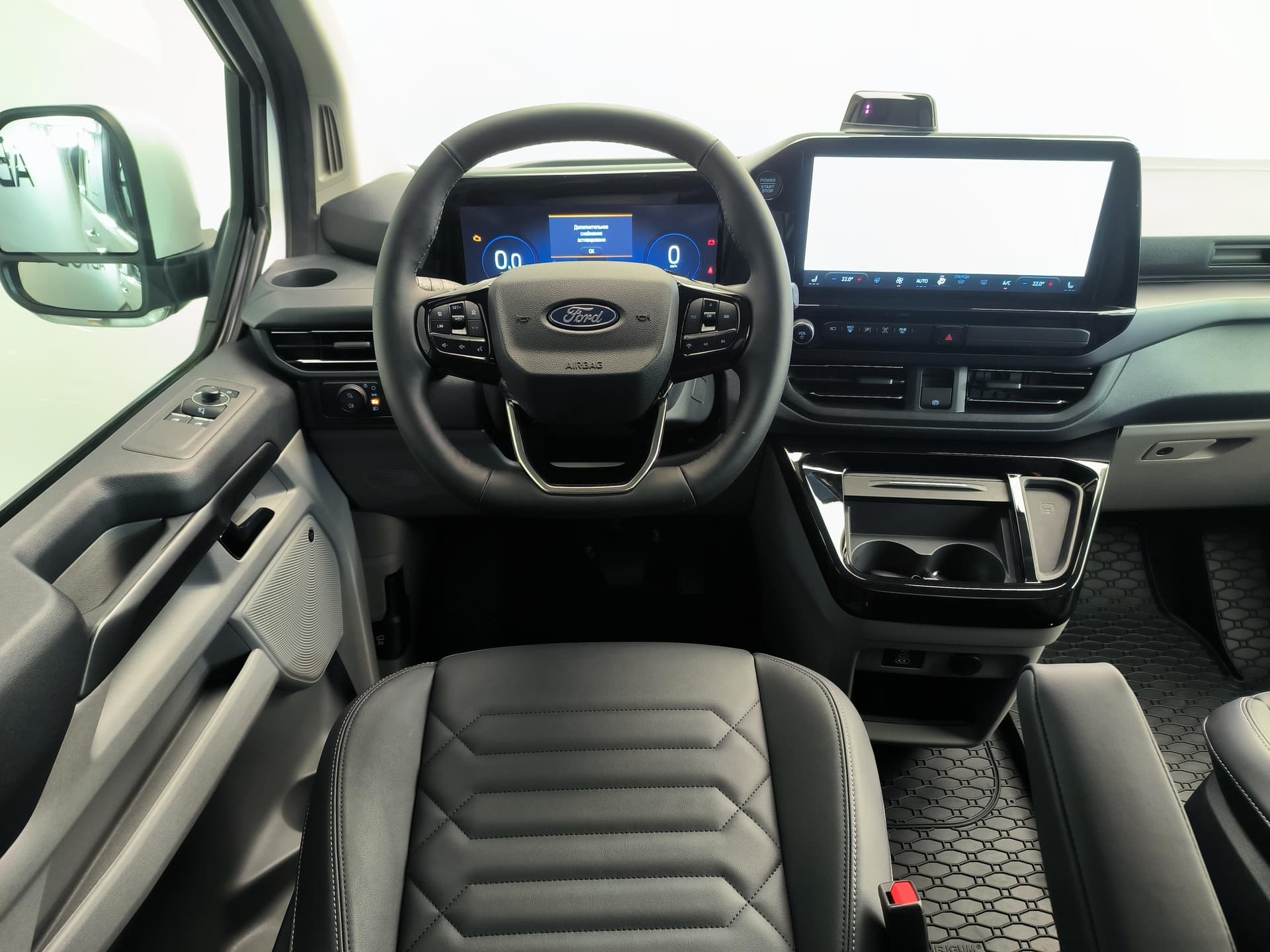 Ford Tourneo Custom Титаниум 320 длинная база 2.0 дизель 170 л.с. АТ полный привод в лизинг - 19