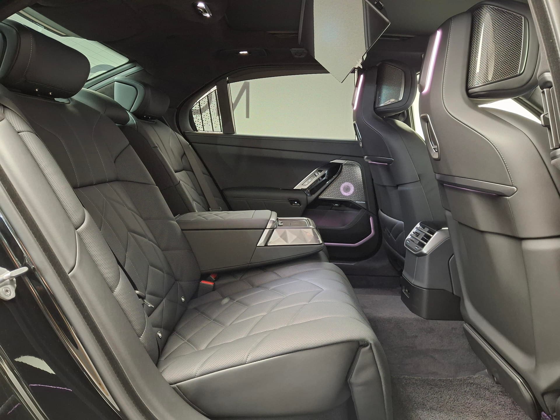 BMW 7 серия 740 полный привод в лизинг - 13