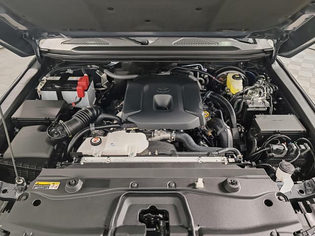 Toyota Land Cruiser Prado Mid VX 2.8d АКП в лизинг - 10