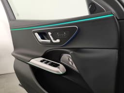 Mercedes-Benz E седан 300 полный привод АМГ Лайн (AMG Line) в лизинг - 17