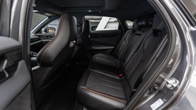 Changan Uni-V Tech 1.5T 7DCT в лизинг - 10