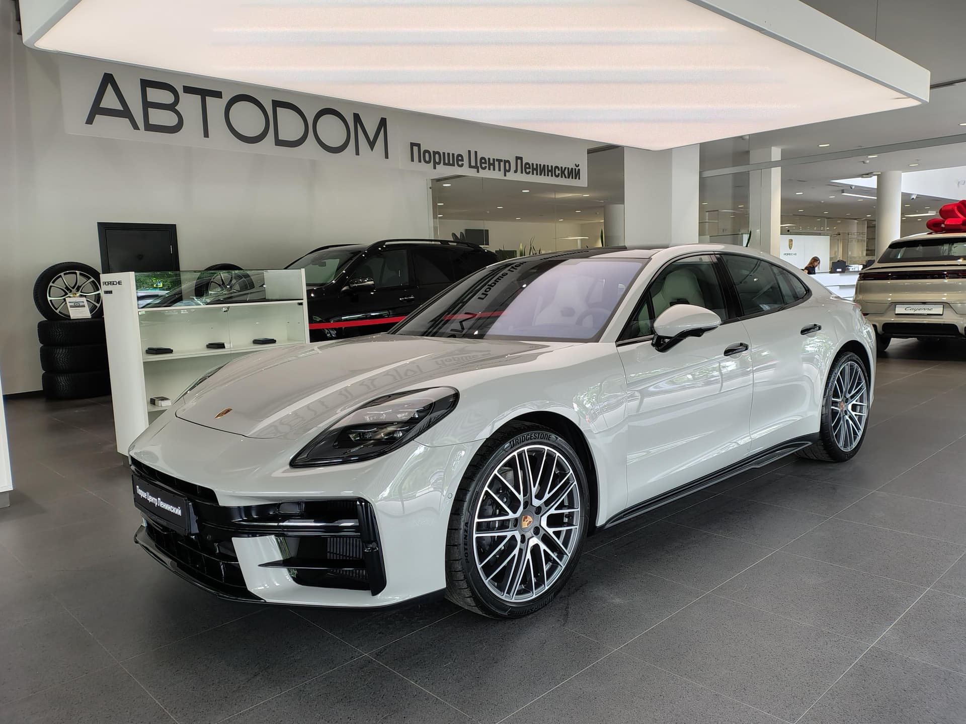 Porsche Panamera 4 в лизинг - 2