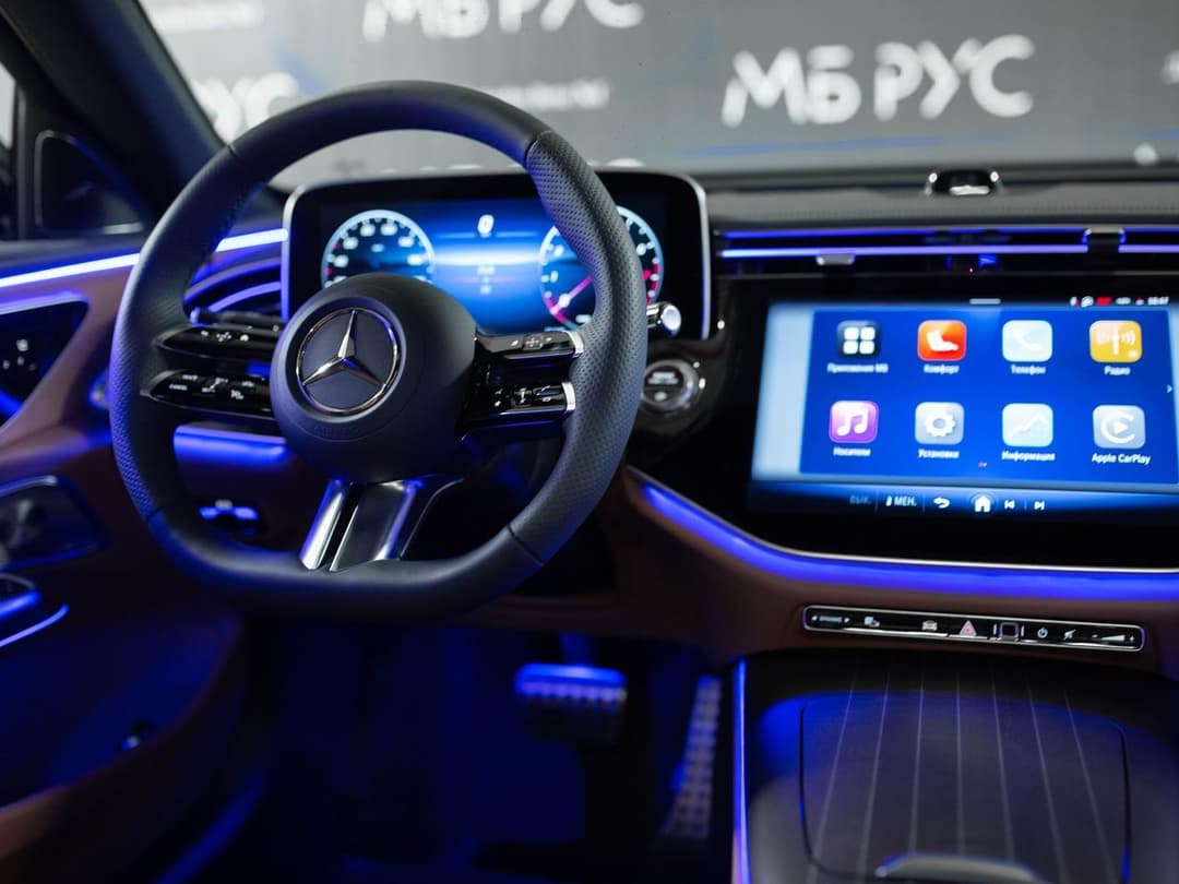 Mercedes-Benz E седан 300 полный привод АМГ Лайн (AMG Line) в лизинг - 15