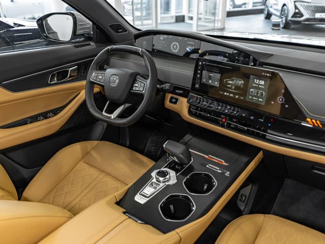 Changan Uni-K Tech 2.0 8AT AWD в лизинг - 16
