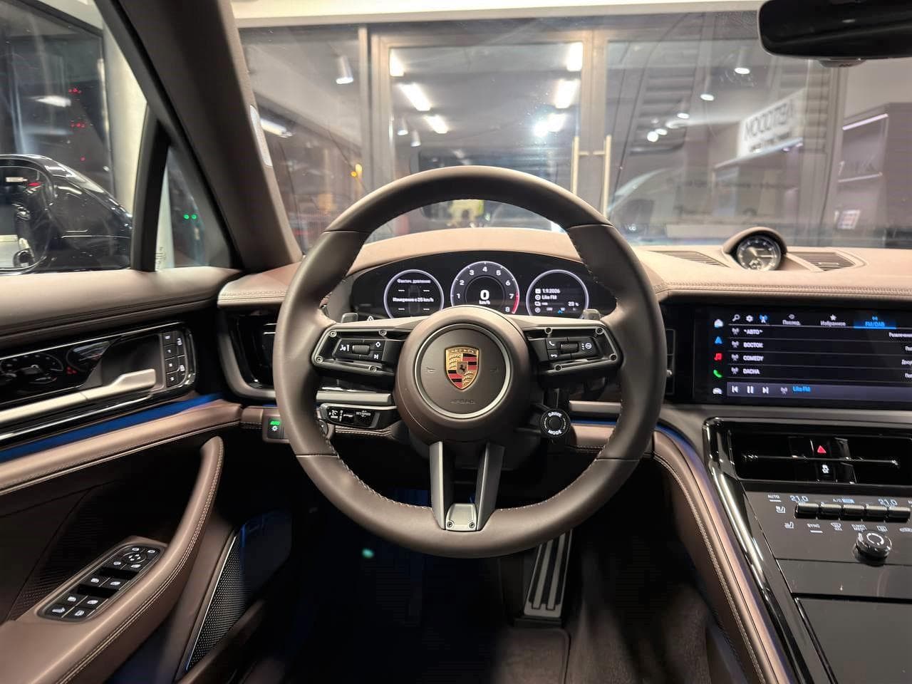 Porsche Panamera 4 E-Hybrid Executive в лизинг - 19