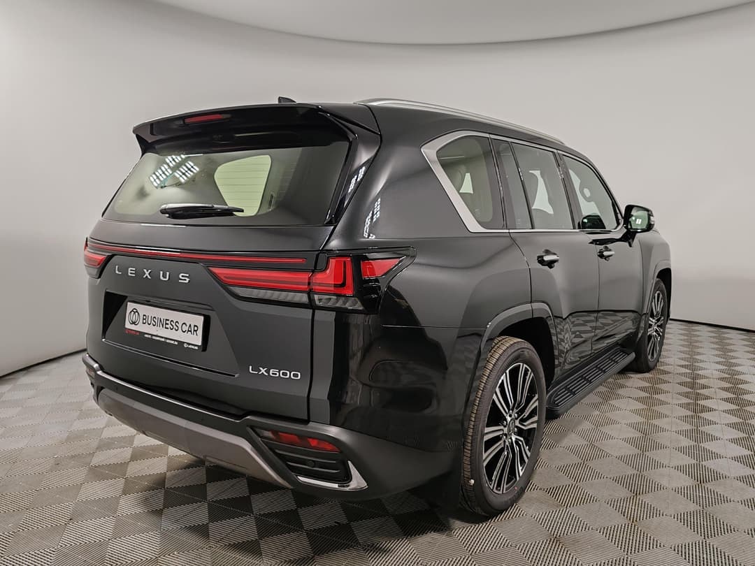 Lexus LX 600 Urban PTL в лизинг - 6