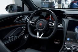 Hongqi H6 Deluxe 2.0T в лизинг - 2