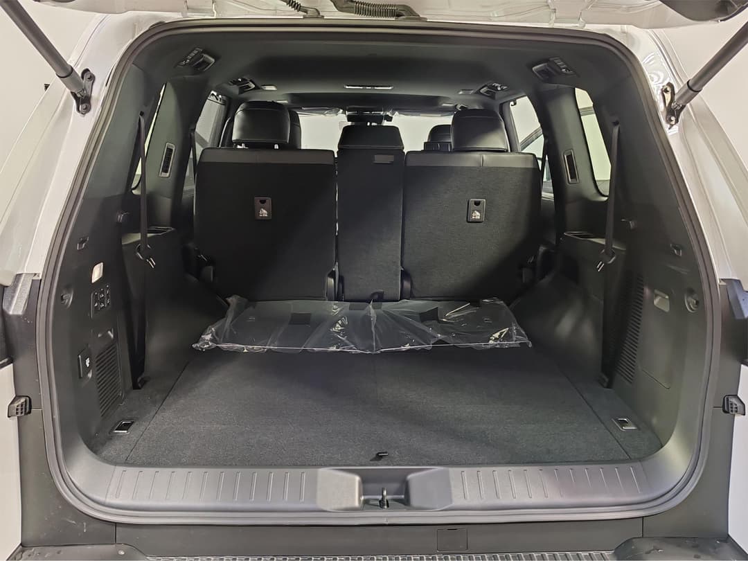 Lexus LX 500d Urban DSL в лизинг - 10