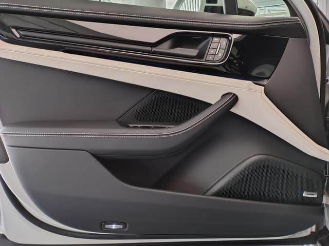 Porsche Panamera 4 в лизинг - 17