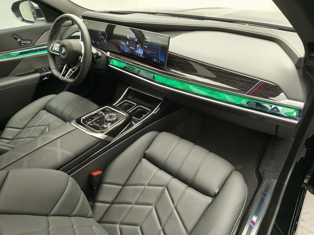 BMW 7 серия 740i xDrive в лизинг - 9