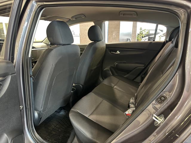 Solaris KRX Comfort 1.6 6AT в лизинг - 13