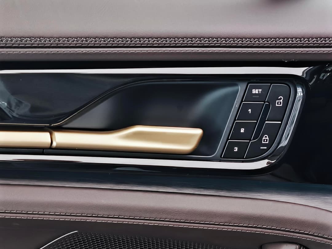 Porsche Panamera GTS в лизинг - 15