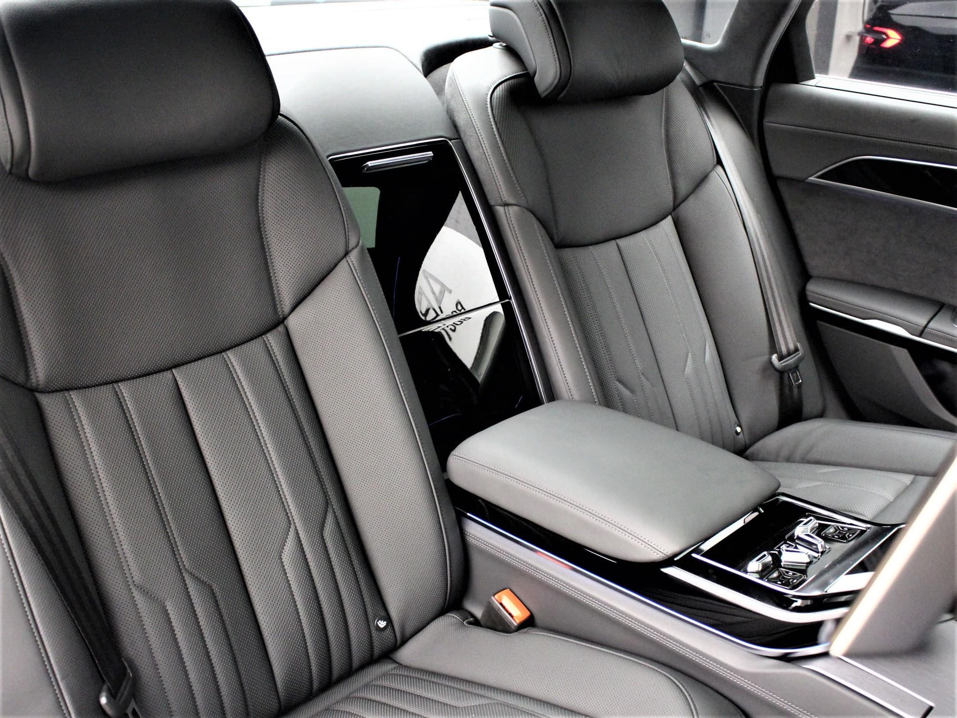 Audi A8 L 55 TFSI quattro tiptronic в лизинг - 20