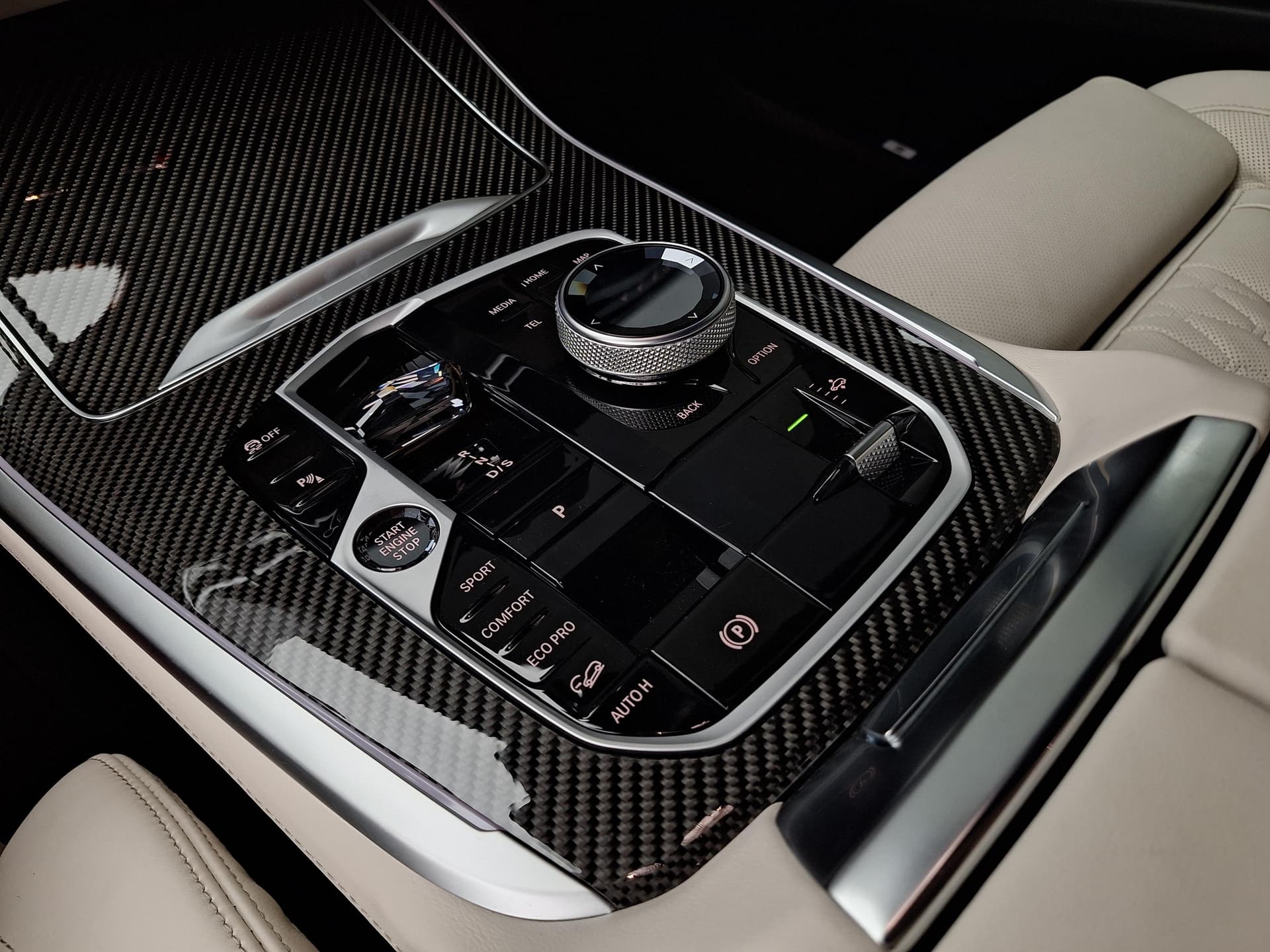 BMW X7 Икс-Драйв40д М Спорт Про (M Sport Pro) в лизинг - 15