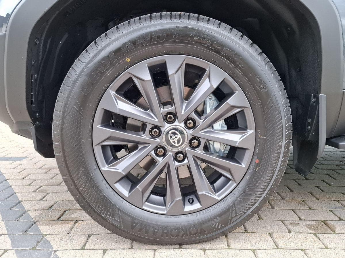 Toyota Land Cruiser Prado Premium VX-L 2.8d АКП в лизинг - 17