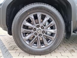 Toyota Land Cruiser Prado Premium VX-L 2.8d АКП в лизинг - 17