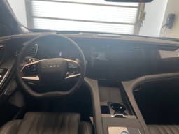 EXEED VX President 6 мест 2.0T 8AT 4WD в лизинг - 11