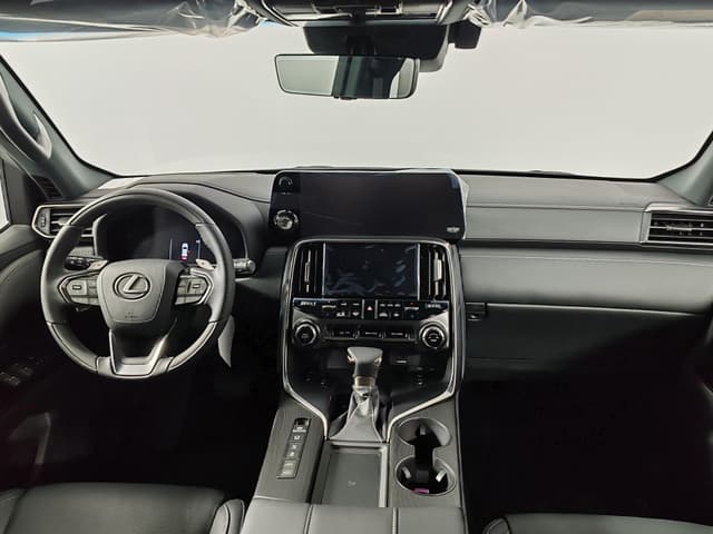 Lexus LX 500d Urban DSL в лизинг - 13