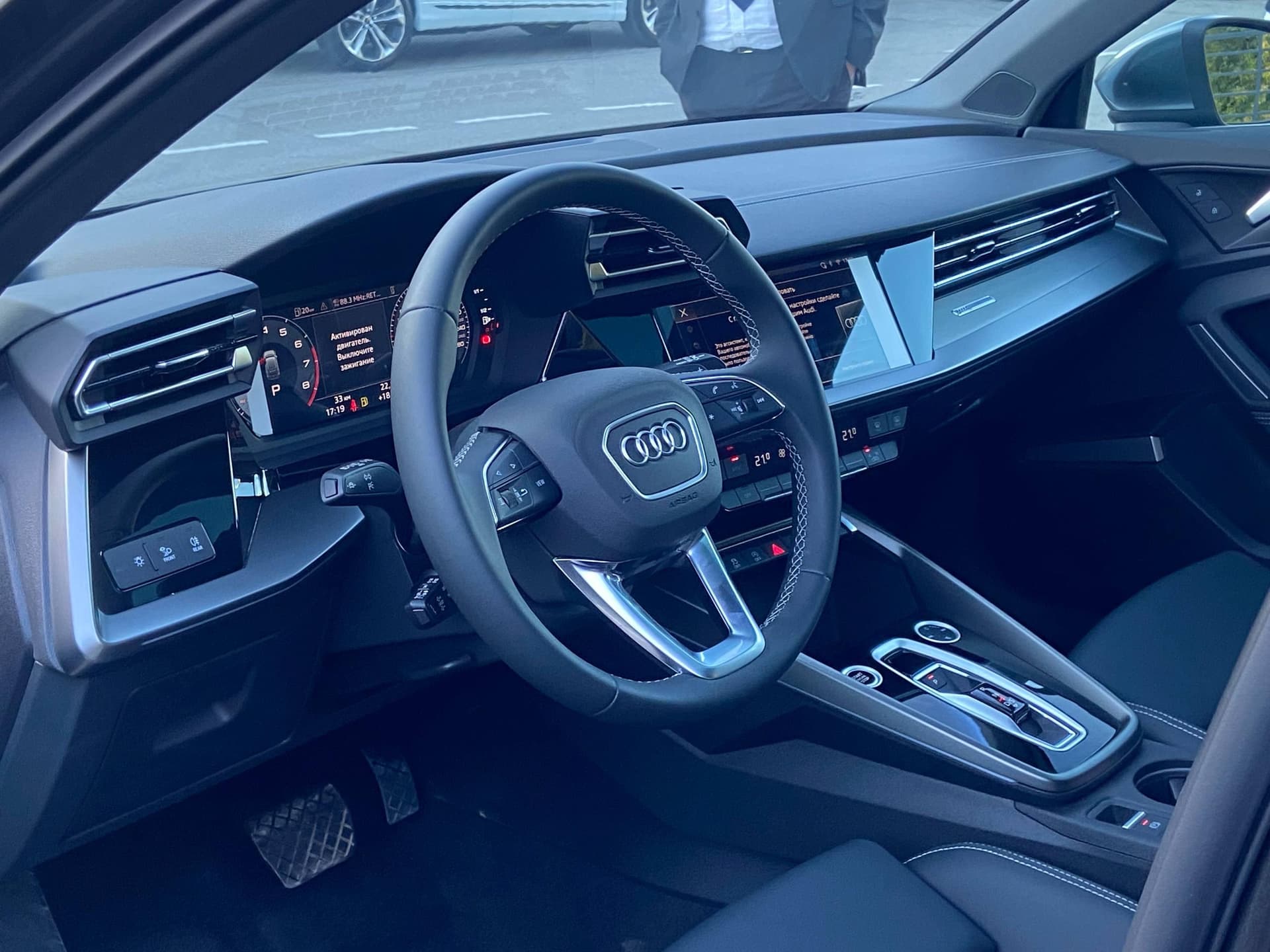 Audi A3 Sportback Premium Luxury 35 TFSI tiptronic в лизинг - 9