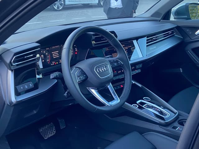 Audi A3 Sportback Premium Luxury 35 TFSI tiptronic в лизинг - 9
