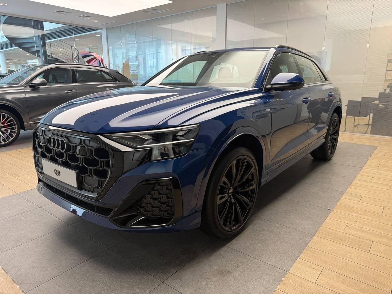 Audi Q8 - 2