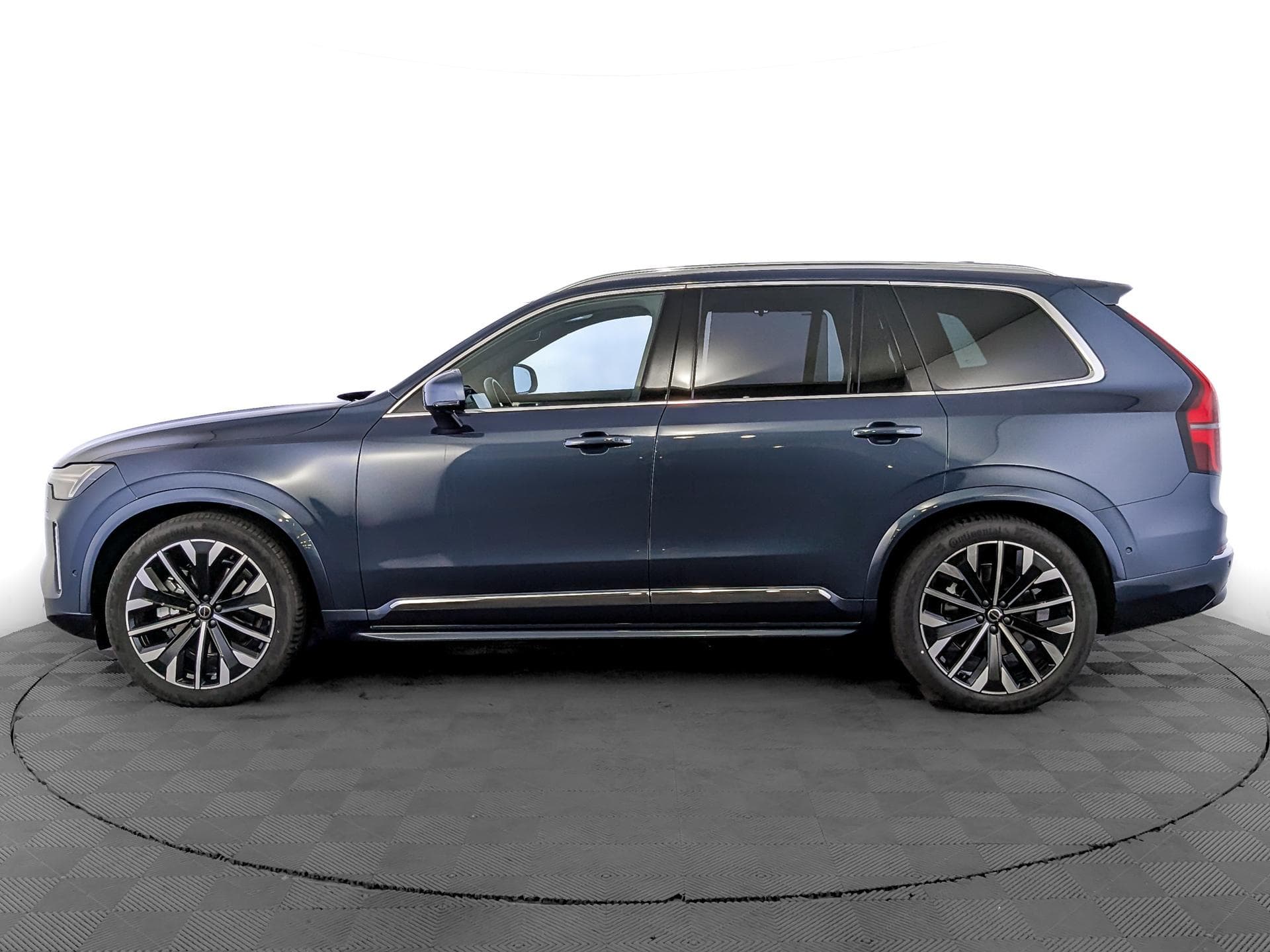 Volvo XC90 B5 Ultra 7 мест 250hp 8AT AWD в лизинг - 4