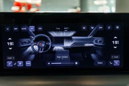 Hongqi H9 2.0Т Deluxe в лизинг - 21