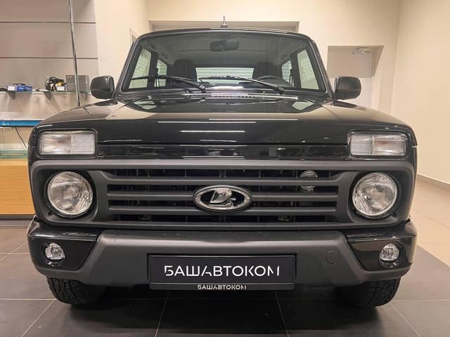 Lada Niva Legend 3 дв Urban 24 1.7 5MT в лизинг - 9