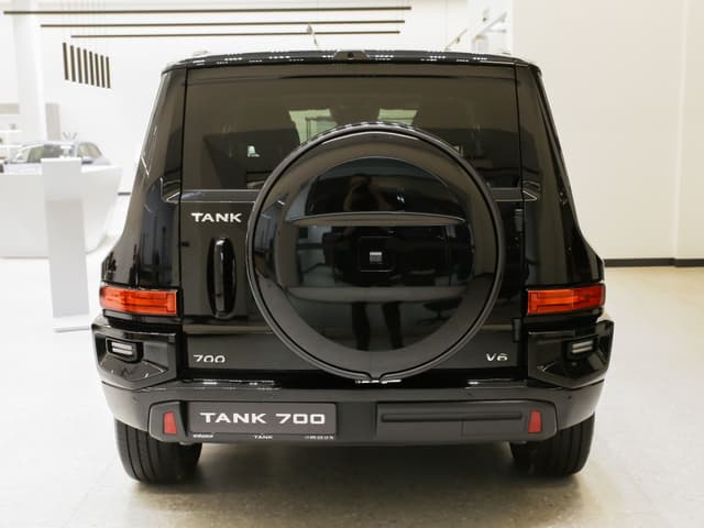 Tank 700 - 4