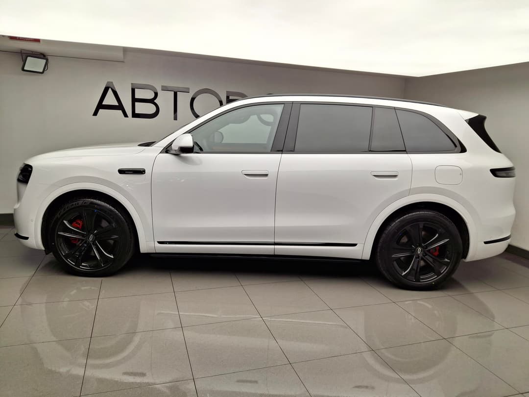 AITO M7 Экстендед Рэйндж Ультра полный привод 5-местная версия (Extended Range Ultra 5-seater Edition) в лизинг - 3