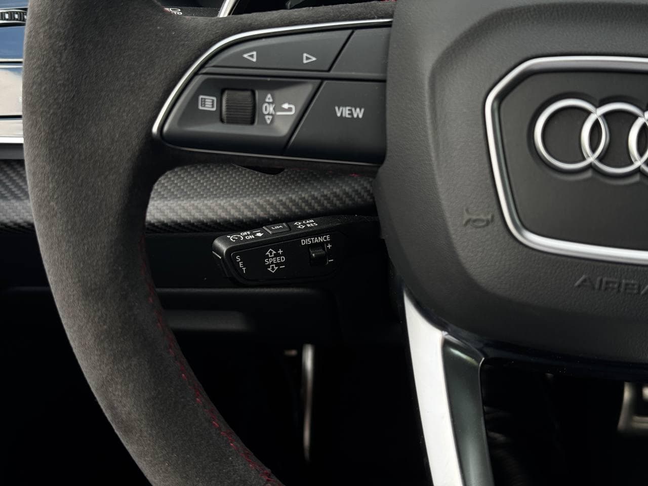 Audi RS Q8 quattro в лизинг - 16